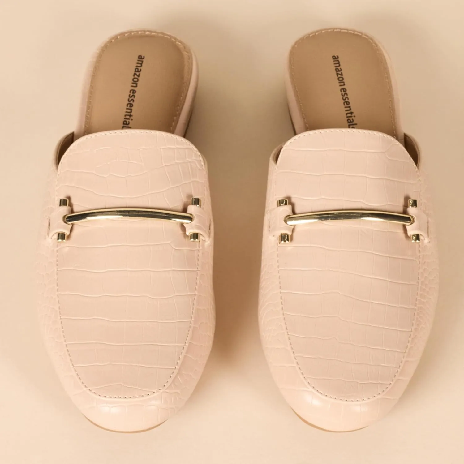 Amazon Essentials Women's Buckle Mule