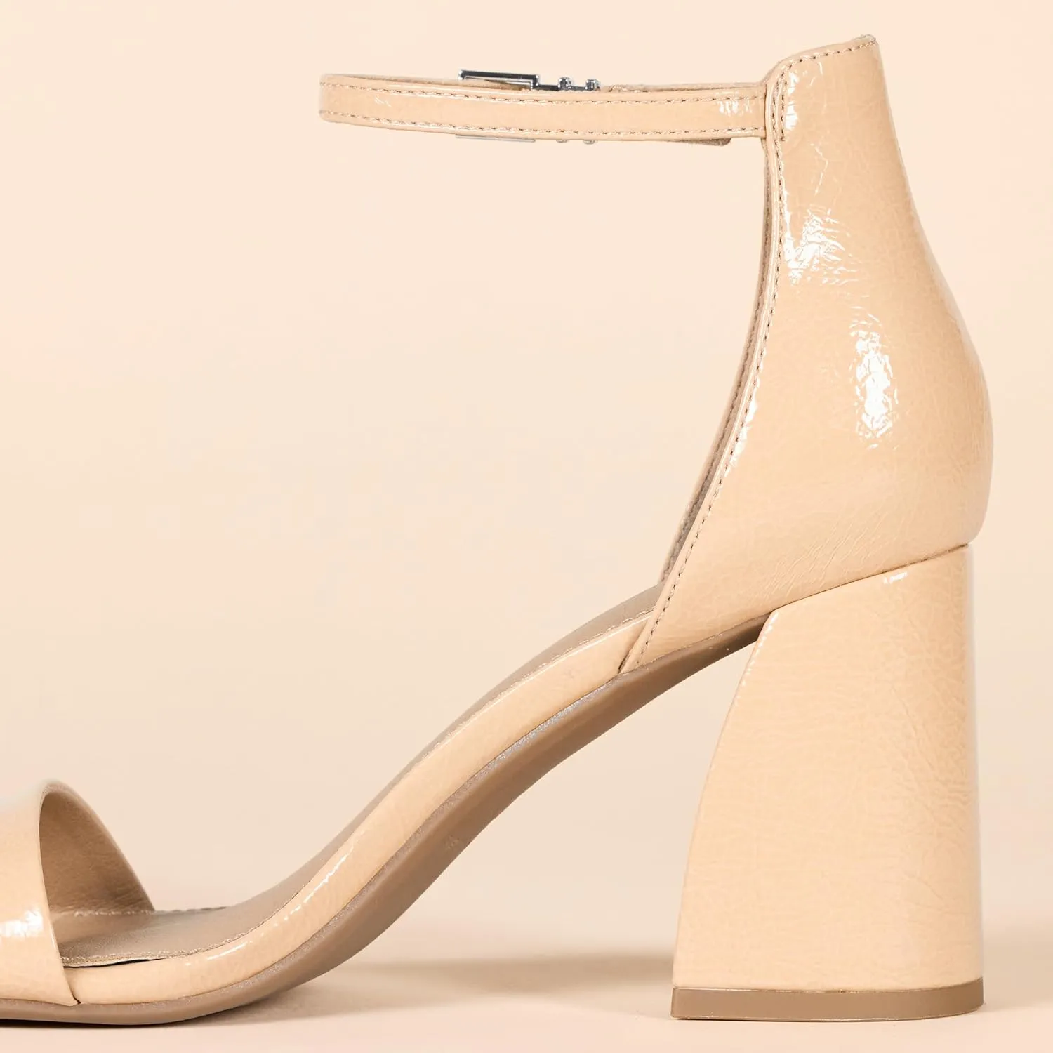 Amazon Essentials Women's High Heel Nola