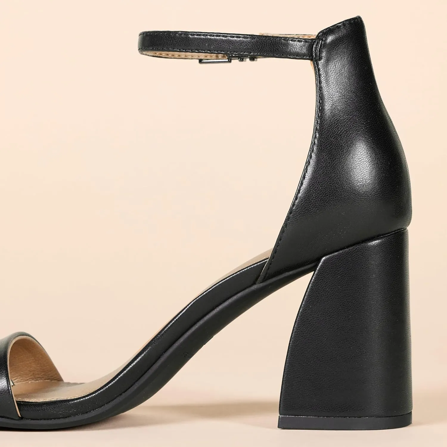 Amazon Essentials Women's High Heel Nola