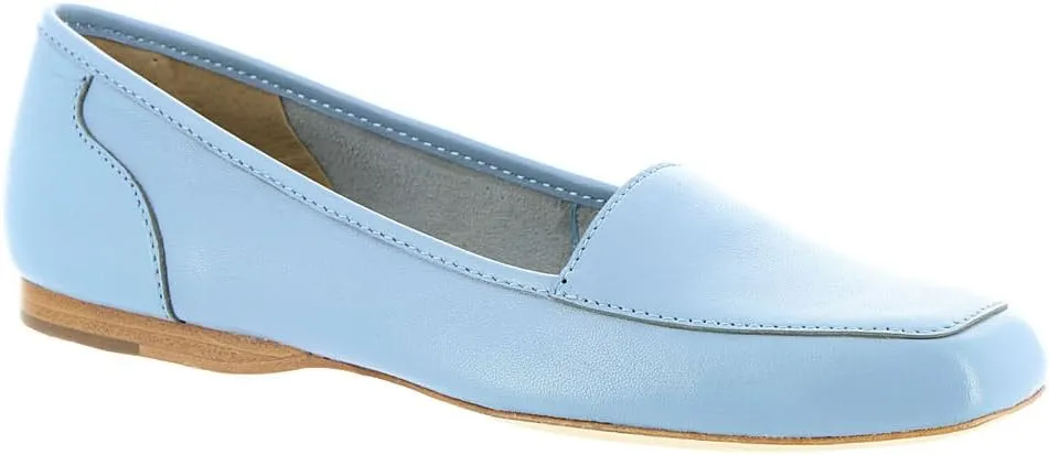 ARRAY Womens Freedom Slip On Loafers