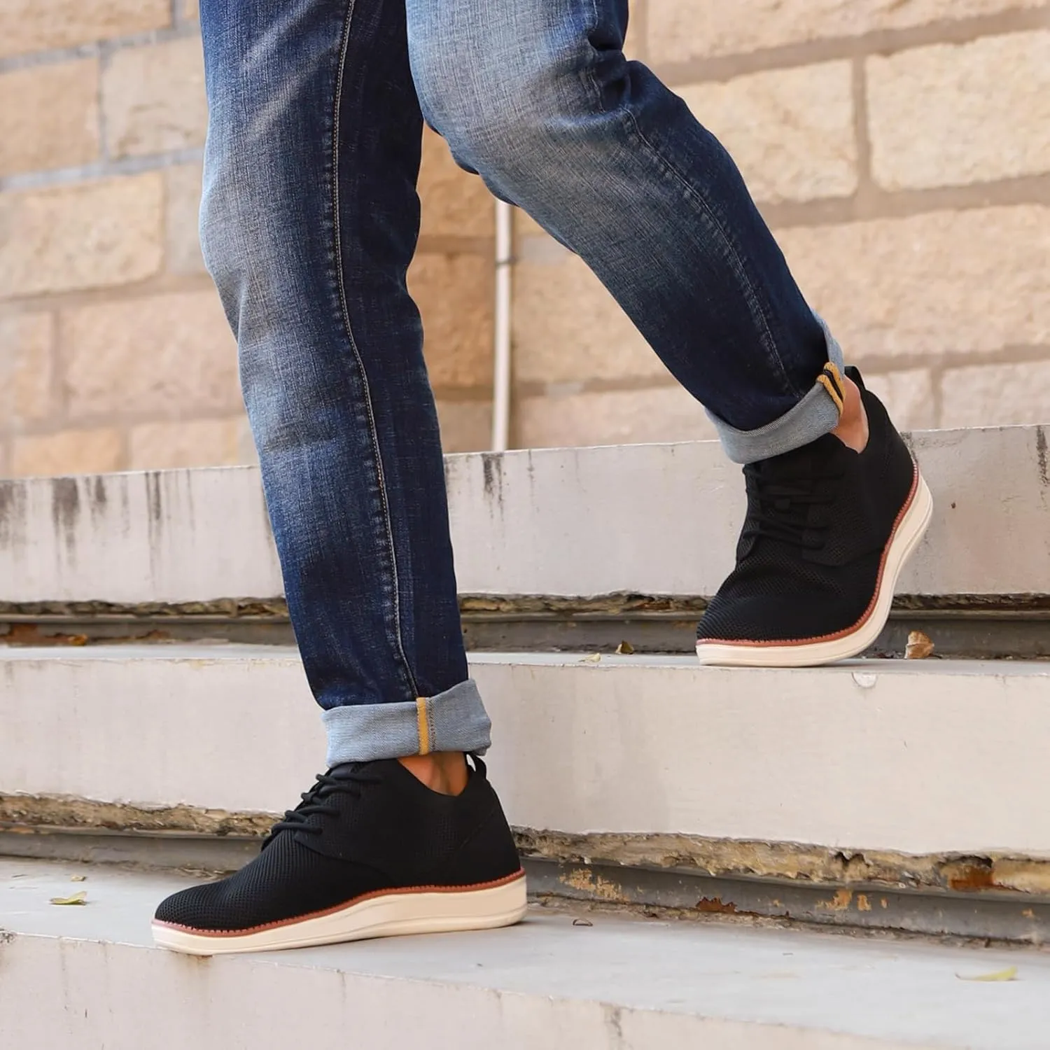 Breeze Shoes for Men Lace-Up Lightweight Casual Comfortable Fashion Sneakers