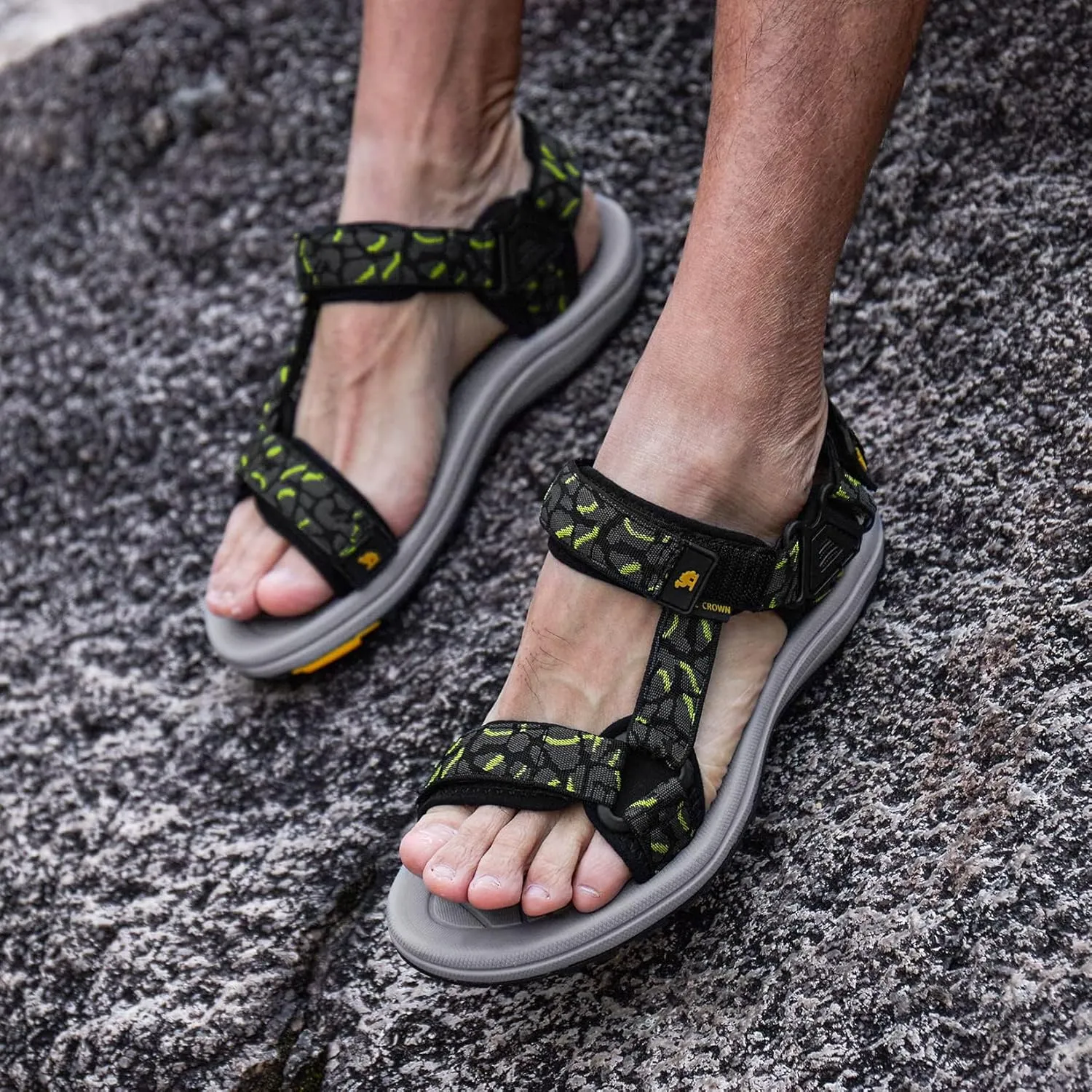 CAMELSPORTS Mens Athletic Sandals Outdoor Strap Summer Beach Sandals Waterproof Fisherman Water Shoes Open Toe Sport Gym Hiking Sandal