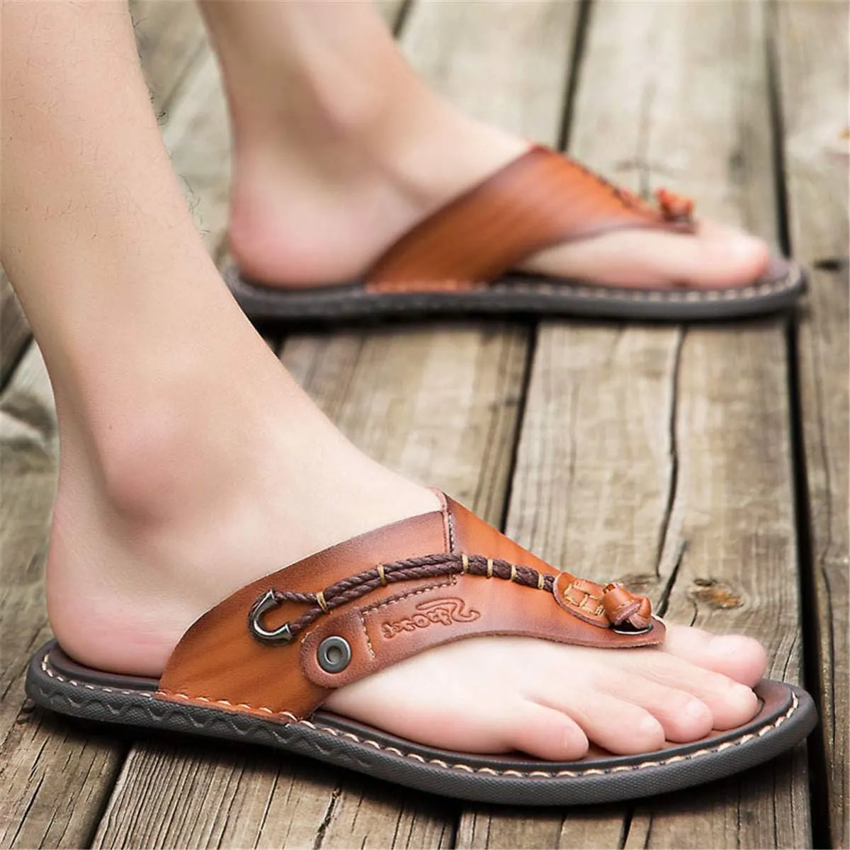 ChicWind Men's Flip Flops Thong Sandals Comfortable Leather Beach Slippers