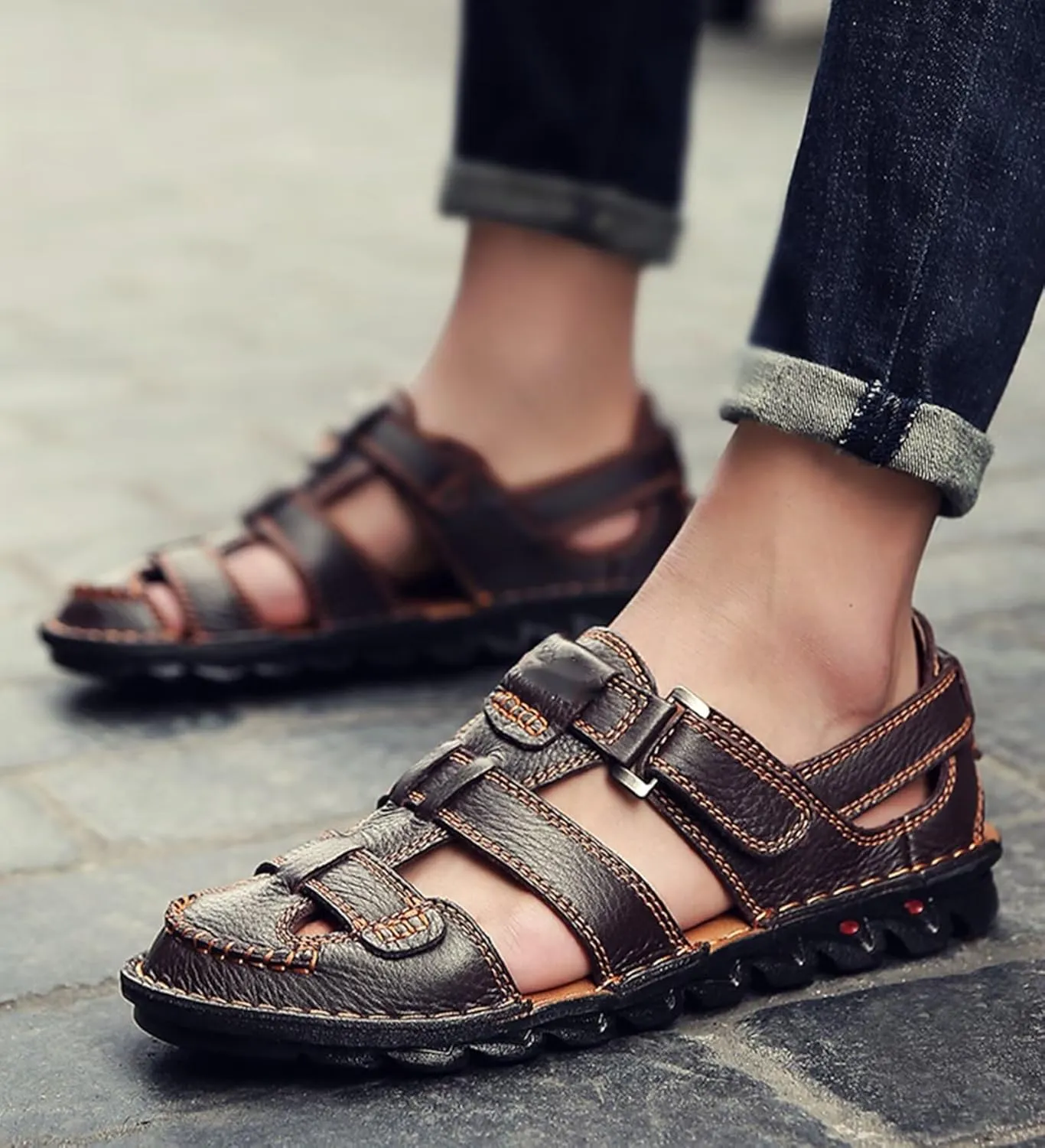 Closed Toe Sandals Leather Sports Outdoor Sandals Summer Waterproof Men's Beach Shoes Casual Trekking Walking Hiking Sandals