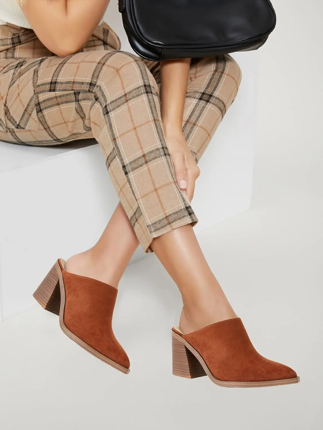 JeimPoey Womens Mules Pumps Point Closed Toe Slip-on Heels Stacked Chunky Block Heel Backless Clogs