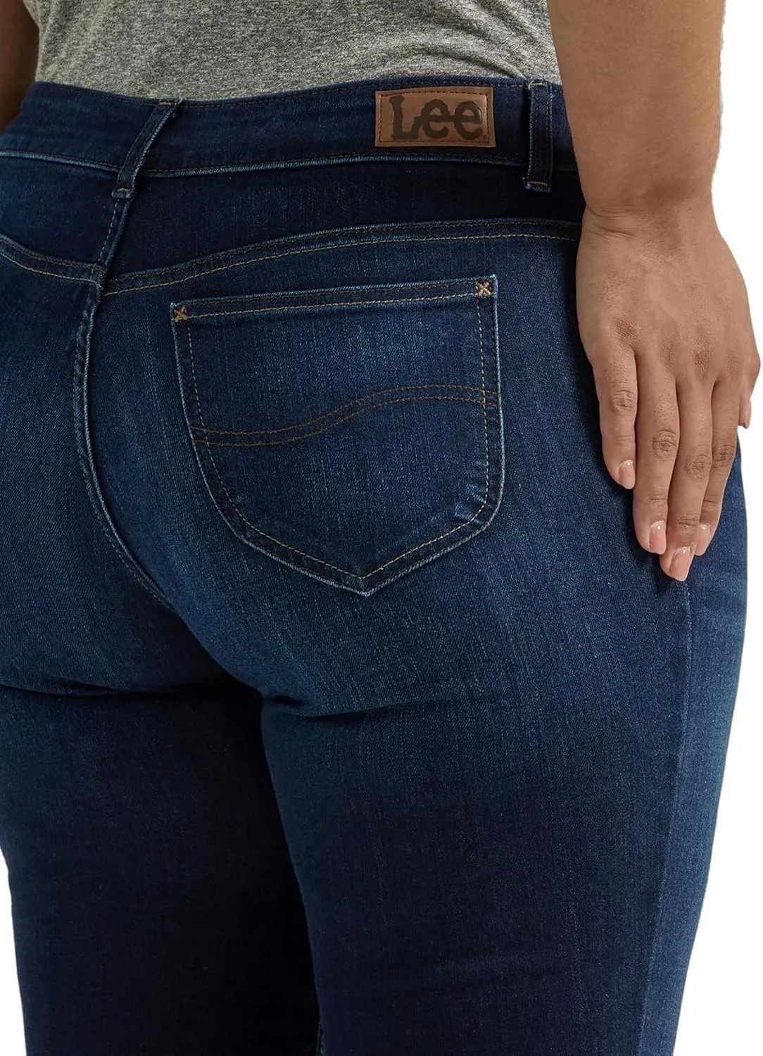 Lee Women's Plus Size Legendary Mid Rise Straight Leg Jean