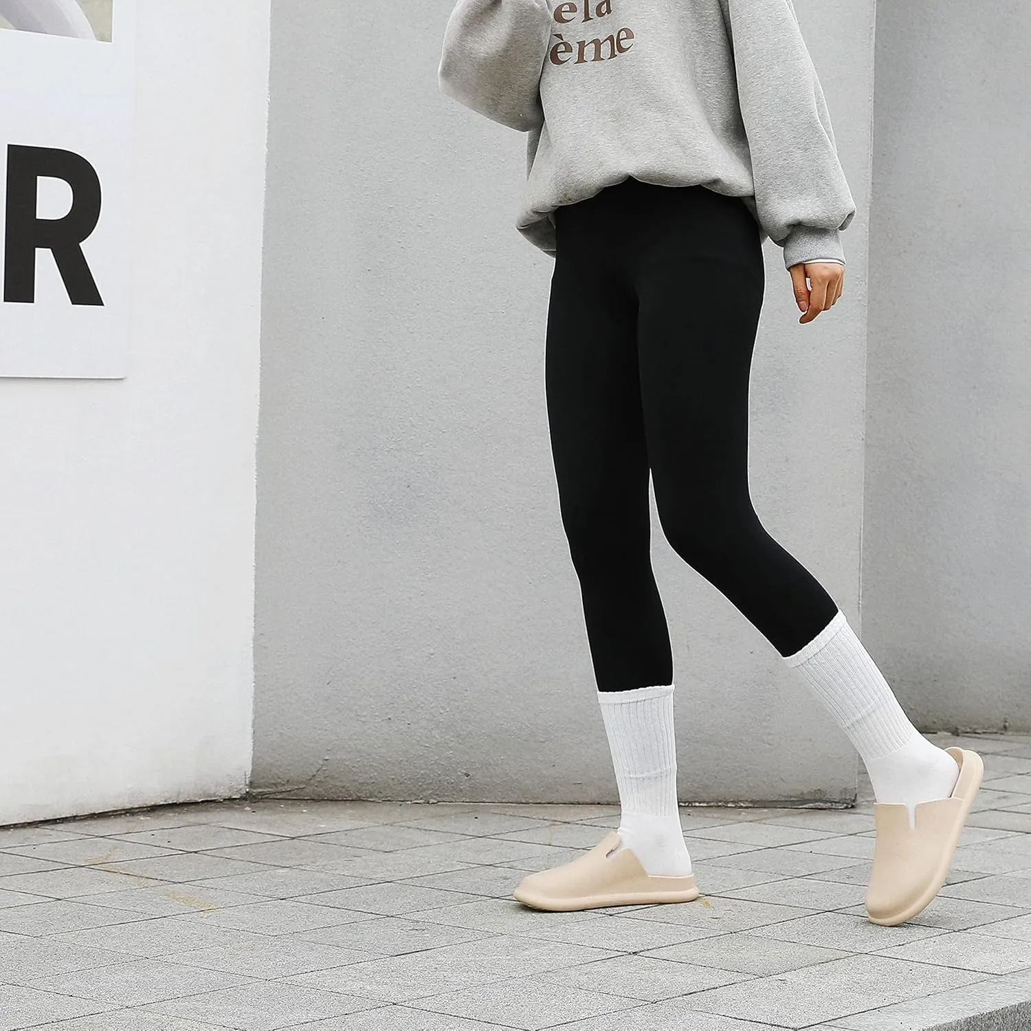 Meetinspace Women Men Unisex EVA Clogs Dupes Wide Round Toe Mules Lightweight Comfortable House Slipper Couples Slip On Shoes