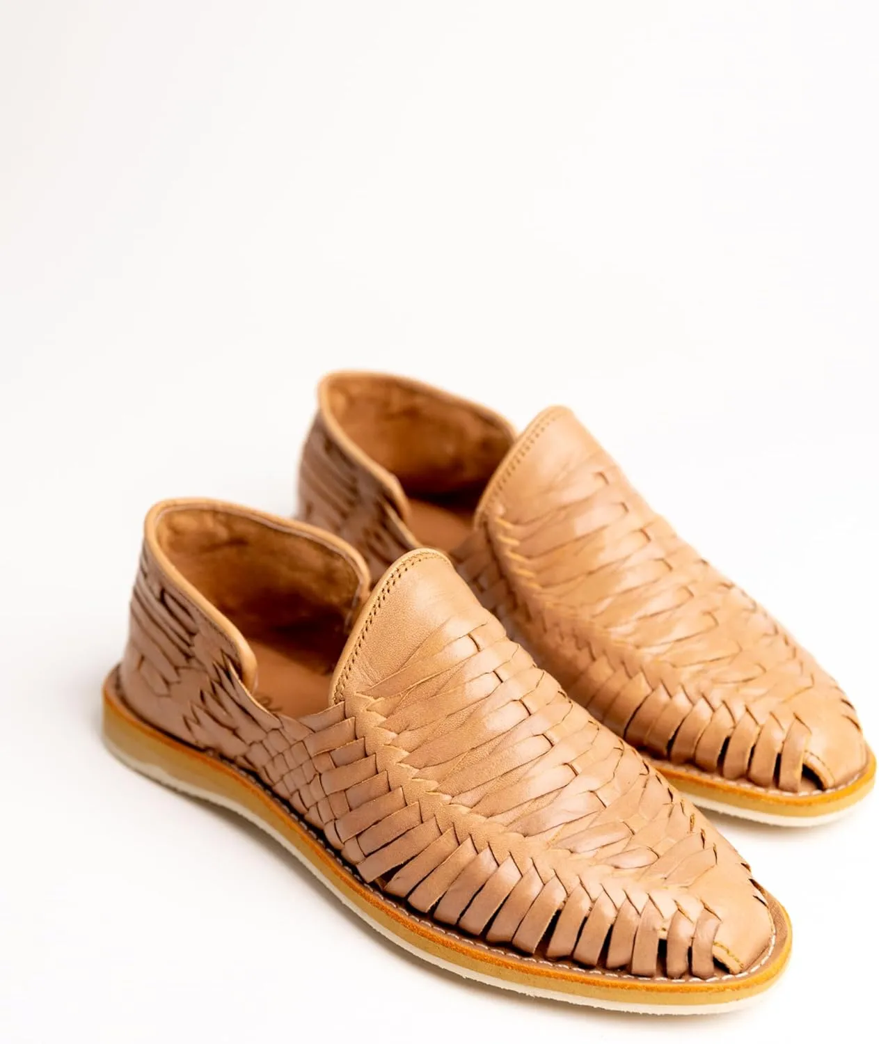 Mexico en la Piel Handmade Leather Huarache Sandals for Men - Genuine Tan Leather, Slip-On, Breathable Design, Ultra Comfortable Insole, Casual and Beach-Ready Shoes, Sizes 7-13 US