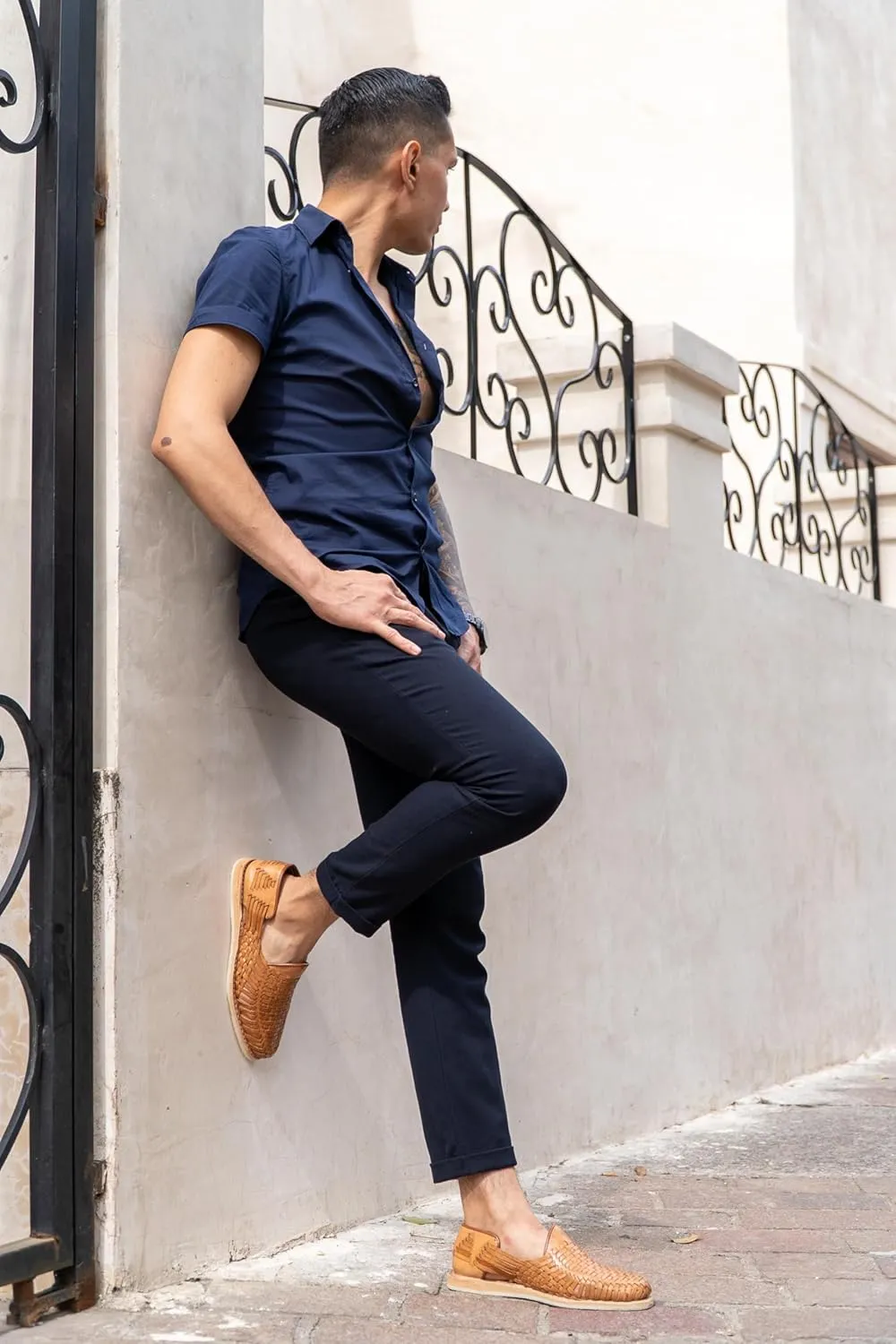 Mexico en la Piel Men’s Handmade Leather Huarache Sandals – Slip-On, Comfortable, Breathable, Available in Tan, Black, and Reddish – Sizes 8US to 13US