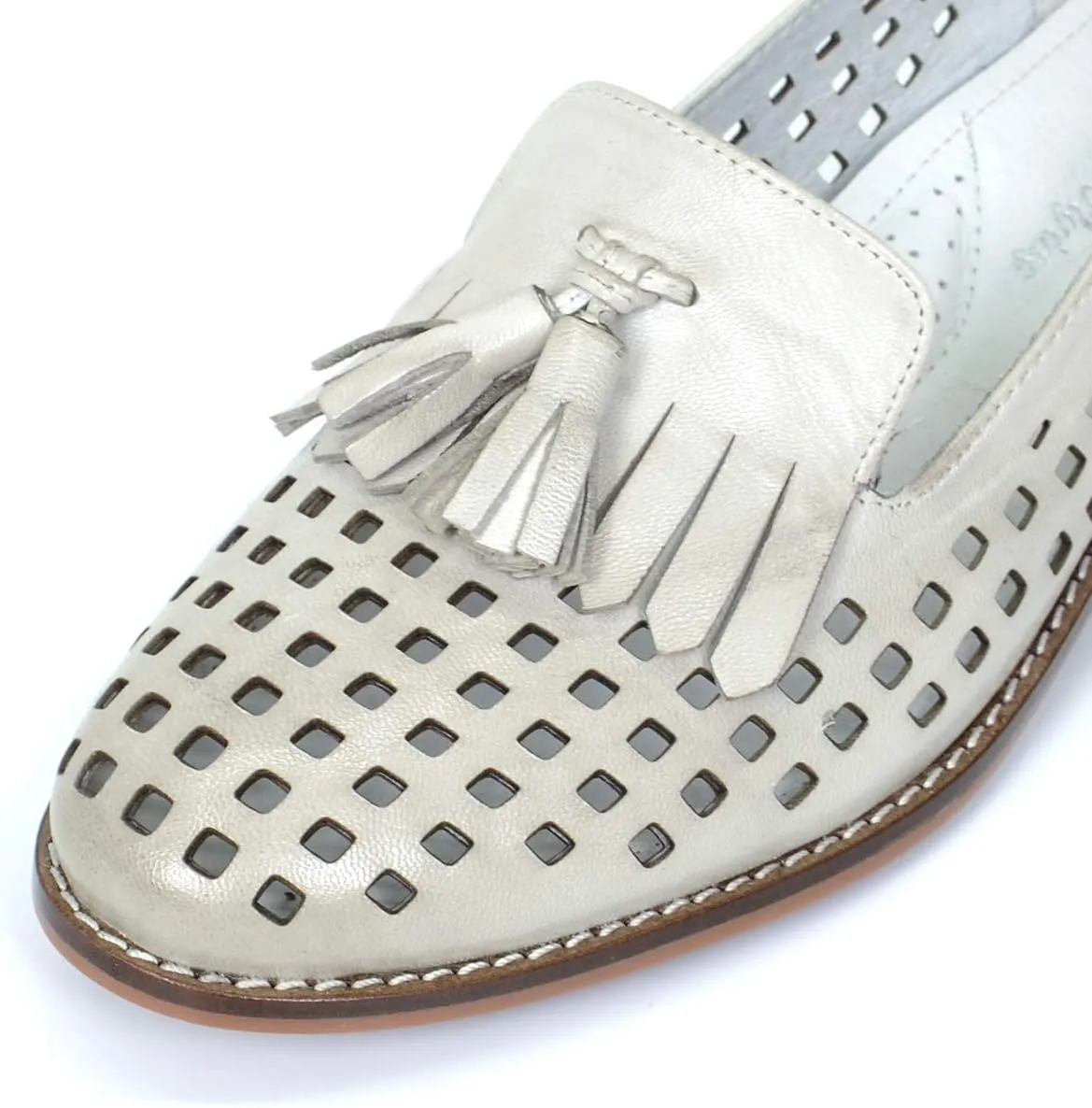 Mona flying Women's Leather Tassel Loafers Slip On Flats Office Ladies Casual Shoes