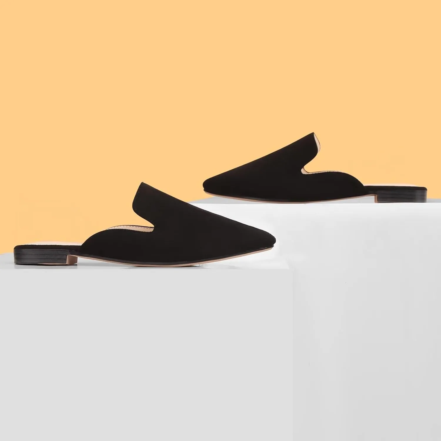 MUSSHOE Mules for Women Flats Comfortable Pointed Toe Women Mules