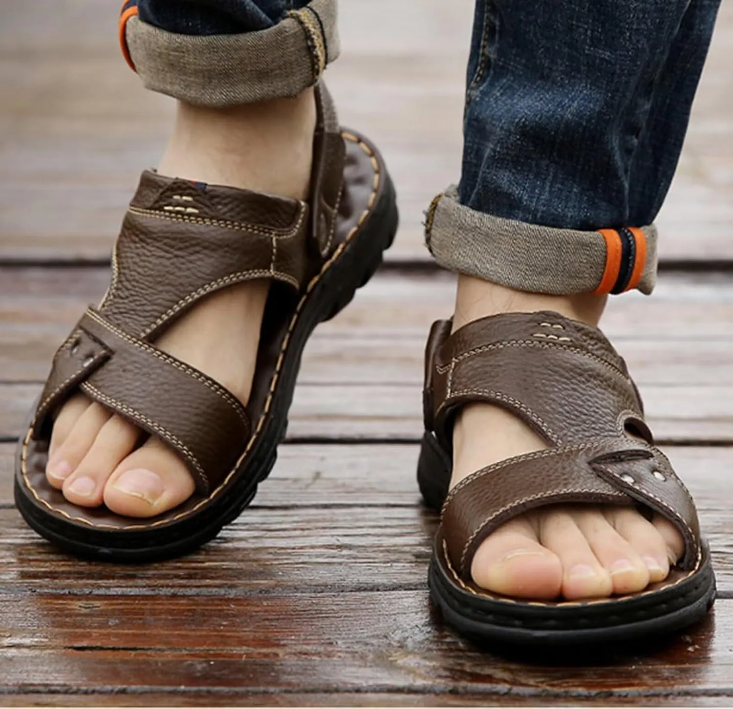 Outdoor Beach Sandals Leather Slippers for Men Walking Sandals Waterproof Breathale Non Slip Hiking Fisherman Sandals