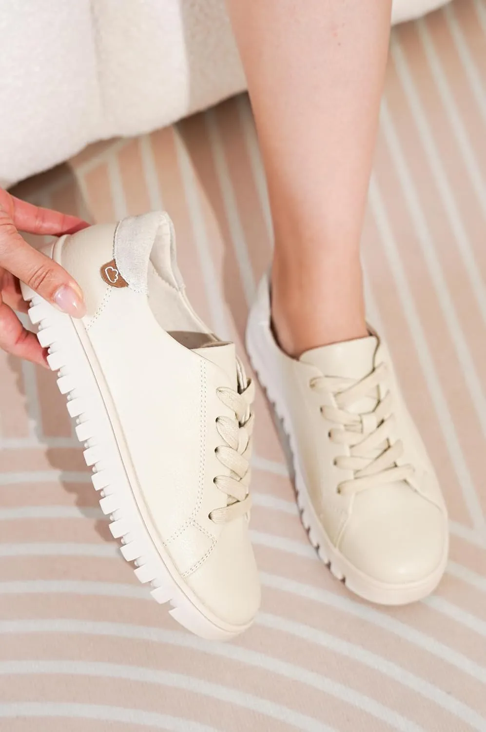 Project Cloud Platform Sneakers for Women - Non Slip Womens Sneakers with Memory Foam - Lightweight Lace Up Summer Shoes for Women for 2025 (Paisley)
