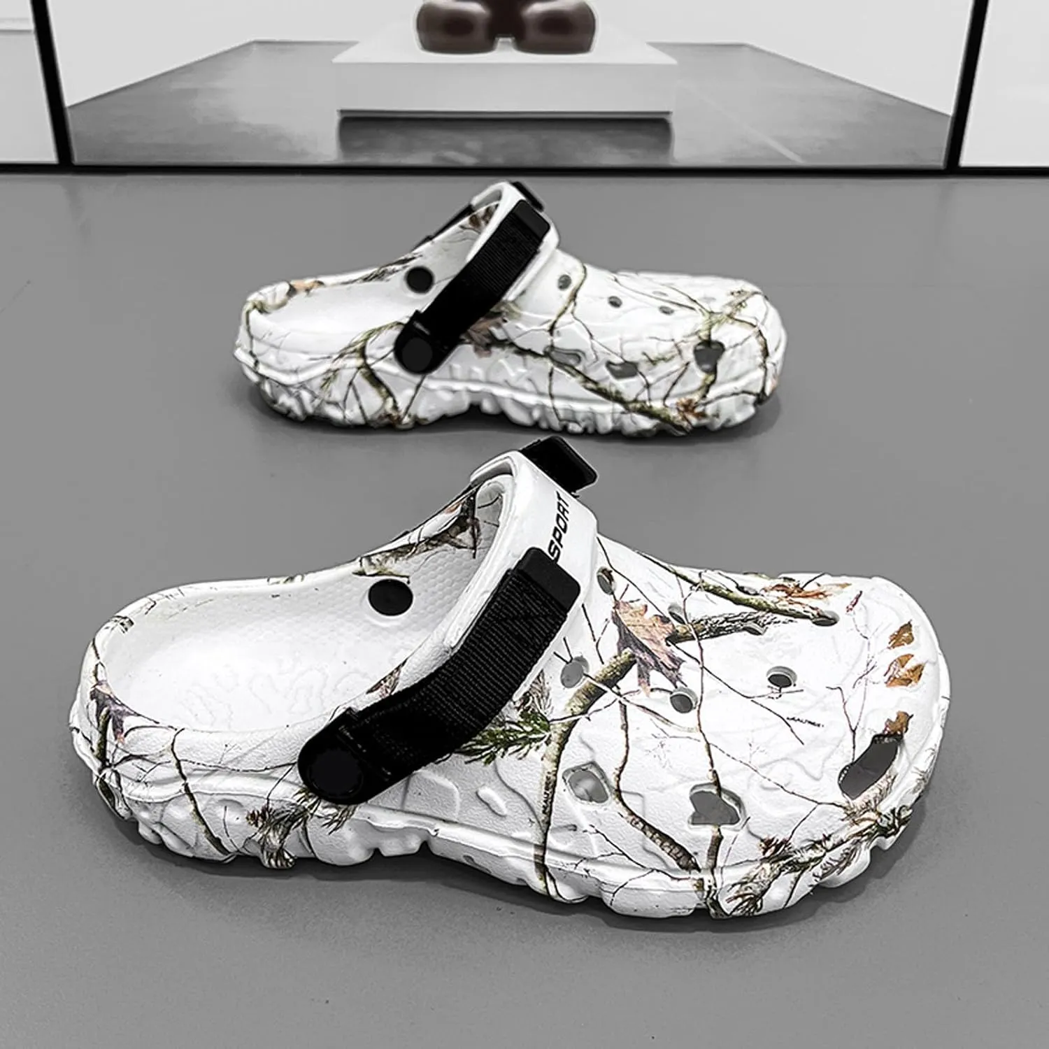 SECHRITE Men's Clogs Athletic Sports Outdoor Sandals Water Beach Shoes Slippers Sandals Lightweight Comfortable Breathable with Adjustable Back Strap - River Edge