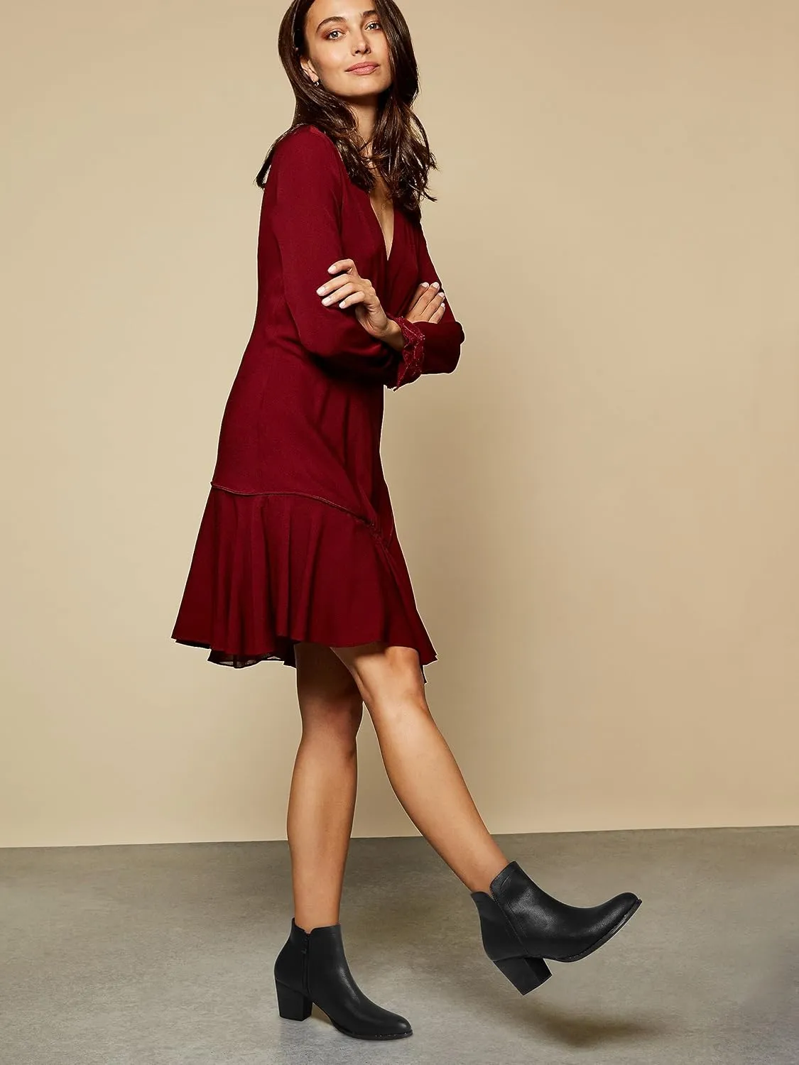 SHIBEVER Women's Ankle Boots Heel: Chunky Low Heeled Almond Toe Short Booties with Zipper Faux Suede Dress Western Fall 2025 Shoes