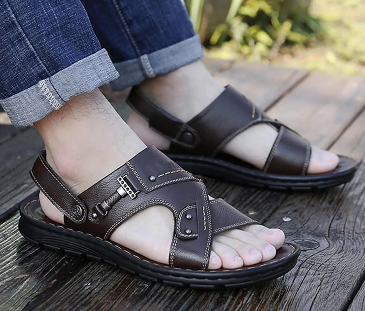 Sports Sandals Mens Leather Slippers Outdoor Beach Shoes Summer Sandals for Hiking Trekking Breathable Slippers