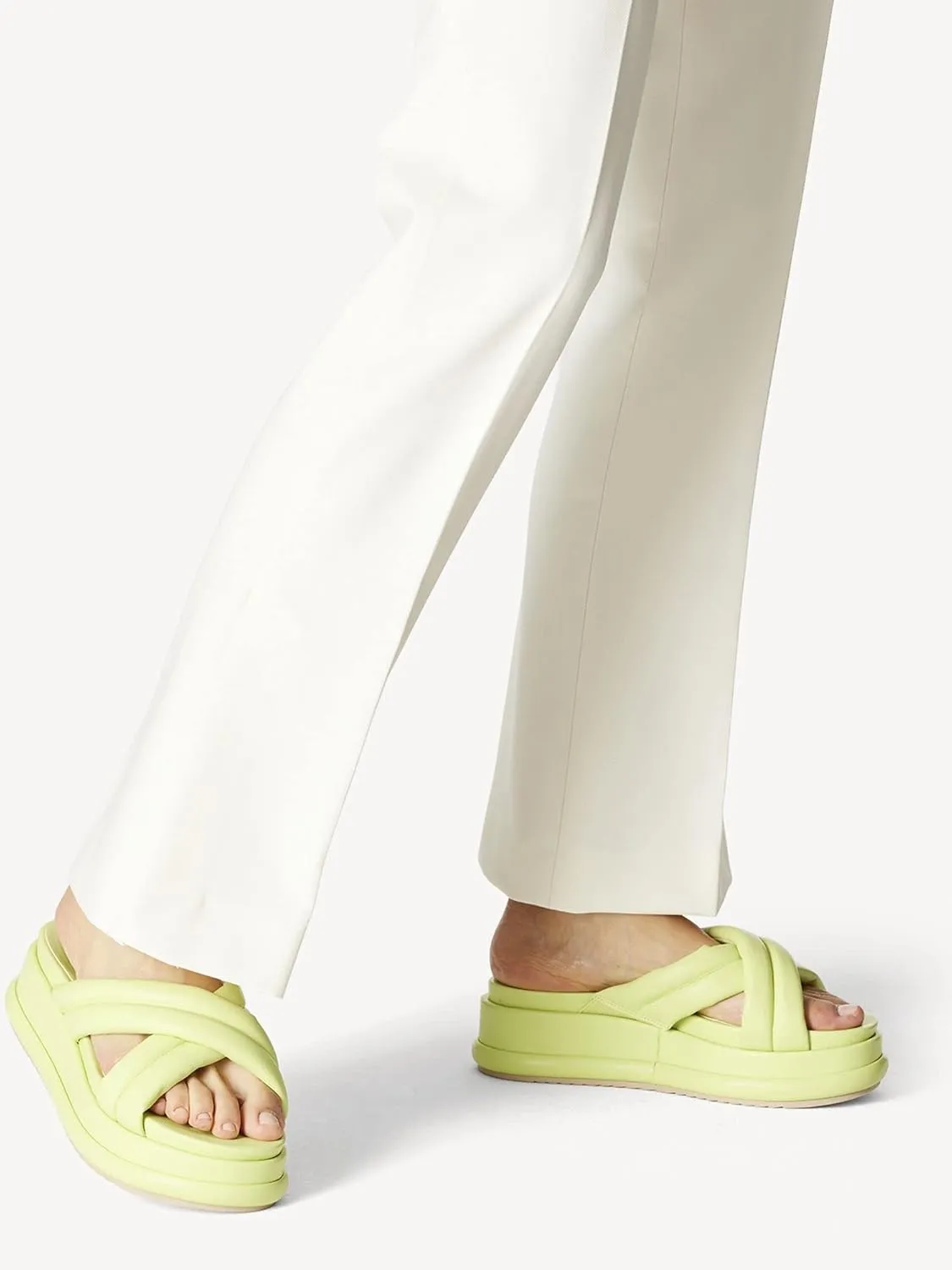 Tamaris Mules 1-1-27208-20 Wide