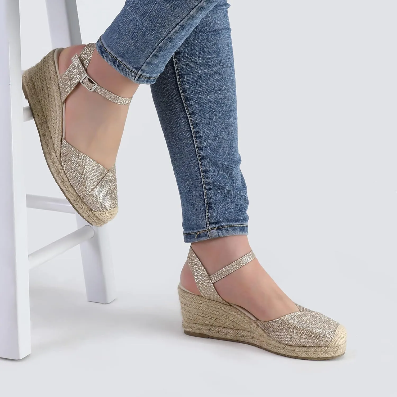 Women's Closed Toe Platform Sandals Summer Buckle Ankle Strap Espadrilles Wedge Sandals