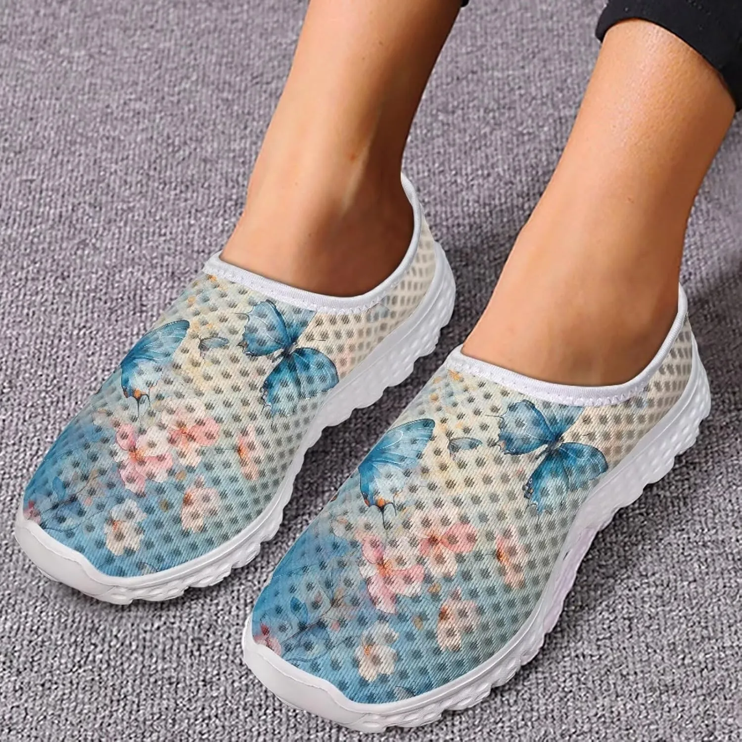 Womens Slip on Walking Shoes Comfort Lightweight Breathable Non-Slip Mesh Casual Tennis Running Sneakers