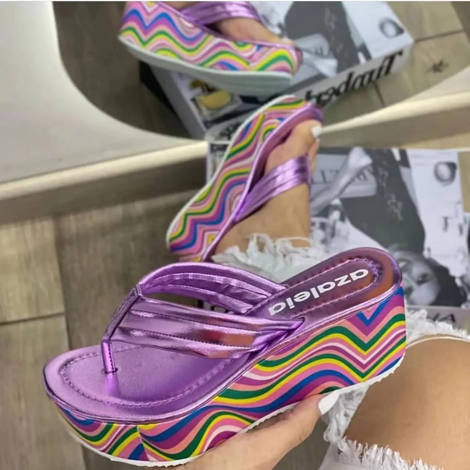Women's Wedge Flip Flop Sandals,Comfortable Slip-On Sandals, Fashion Rainbow Bottom Wedge Casual Sandals, Outdoor Non-Slip Beach Slippers