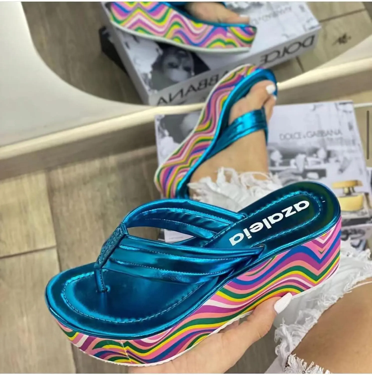 Women's Wedge Flip Flop Sandals,Comfortable Slip-On Sandals, Fashion Rainbow Bottom Wedge Casual Sandals, Outdoor Non-Slip Beach Slippers