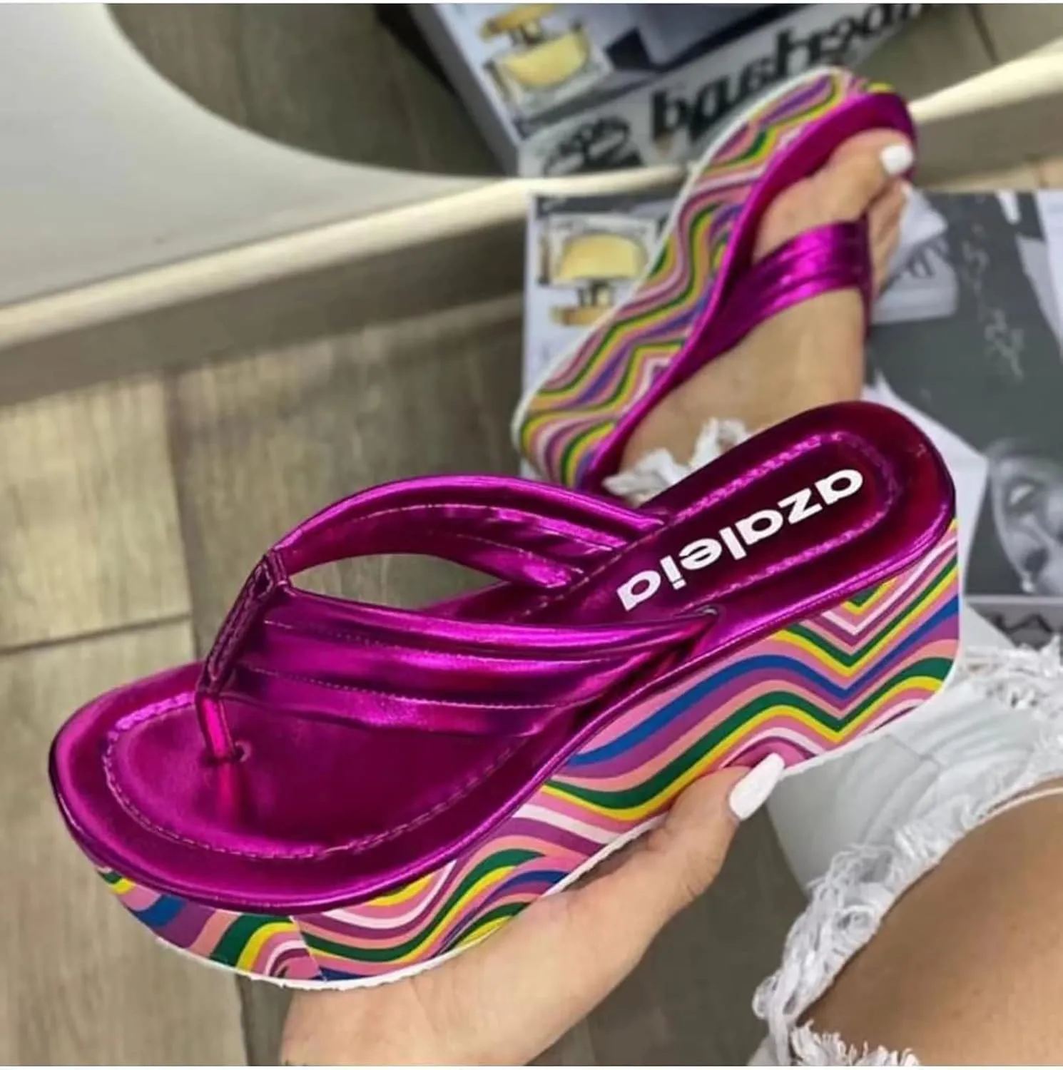 Women's Wedge Flip Flop Sandals,Comfortable Slip-On Sandals, Fashion Rainbow Bottom Wedge Casual Sandals, Outdoor Non-Slip Beach Slippers